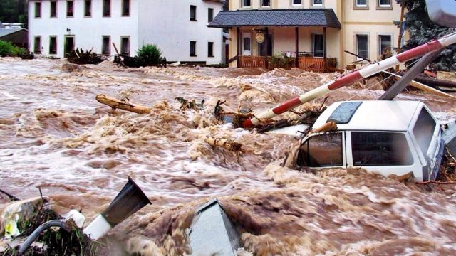 MUP Španije Broj žrtava poplava porastao na 207 i nastaviće da raste