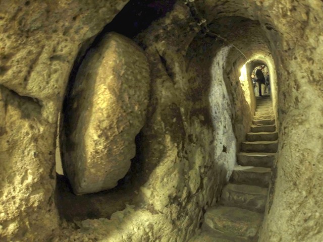 tuneli-kameno-doba