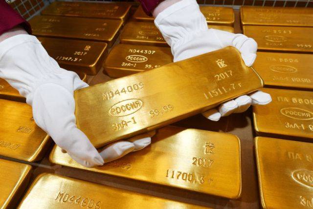 Rusija kupila rekordan broj zlatnih poluga