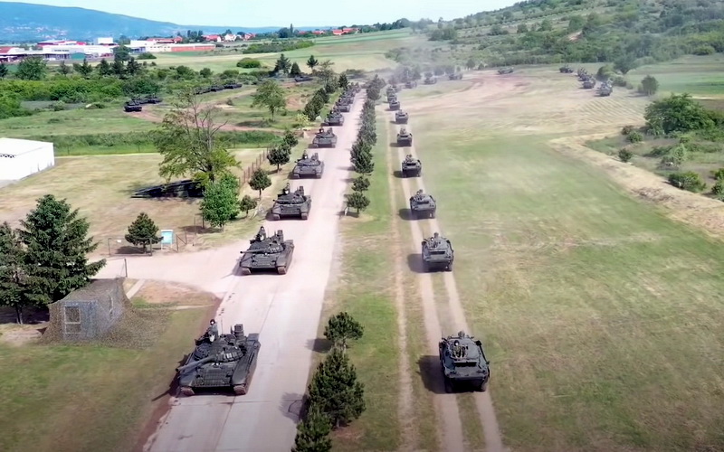 Vojska Srbije stavljena u najviši nivo borbene gotovosti