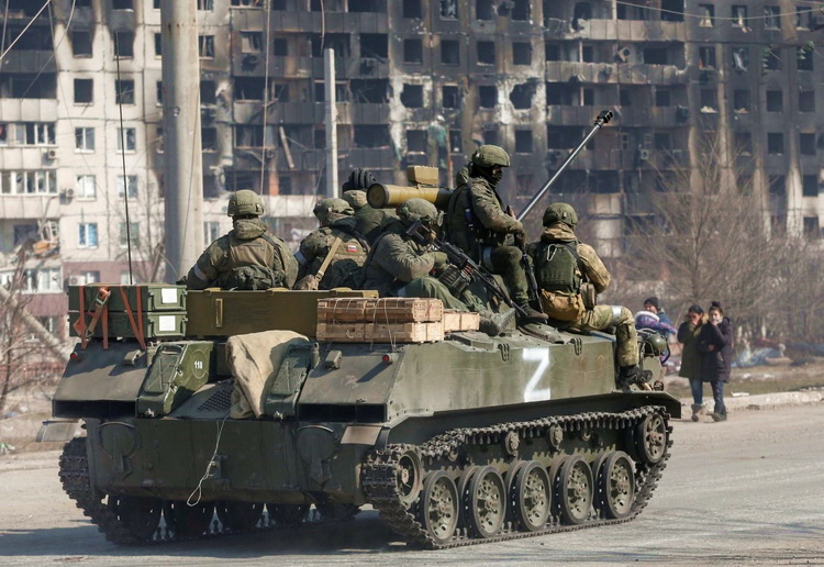 Ruske trupe napreduju u Ugledaru, teške borbe u Artemovsku