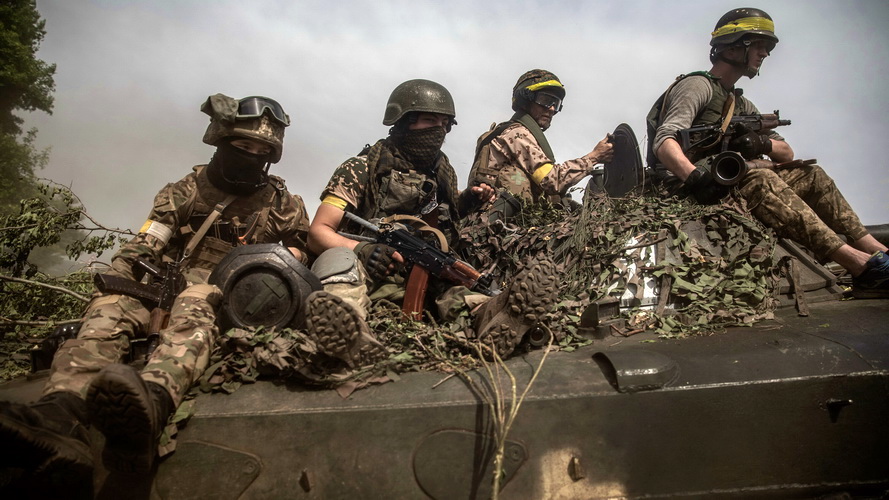 Ukrajinci se povlače iz strateški važnog grada – Rusi nadiru