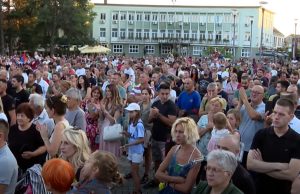 Ambasada Nemačke o protestima protiv iskopavanja litijuma: Pažljivo smo pratili demonstracije u Srbiji – Spremni smo da …