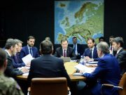 Evropa korača po ivici: Tri znaka da se nešto veliko sprema