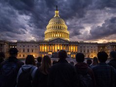 SAD na ivici istorijskog preokreta: Lekcije propalih imperija ponovo kucaju na vrata