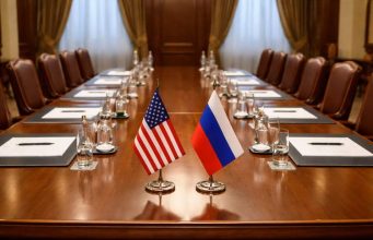 Nije diplomata, nije političar: Ko je Džoš Grinbaum i zašto je poslat u Rusiju