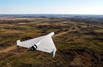 Terminatori bez operatera: Ukrajina najavljuje prvi napad dronom sa veštačkom inteligencijom