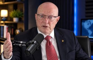 Vilkerson: NATO je već mrtav, Evropa se drži za ostatke starog poretka